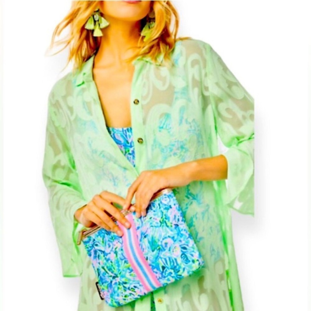 Lilly Pulitzer Surf Blue Soleil Clutch NWOT - Picture 2 of 6